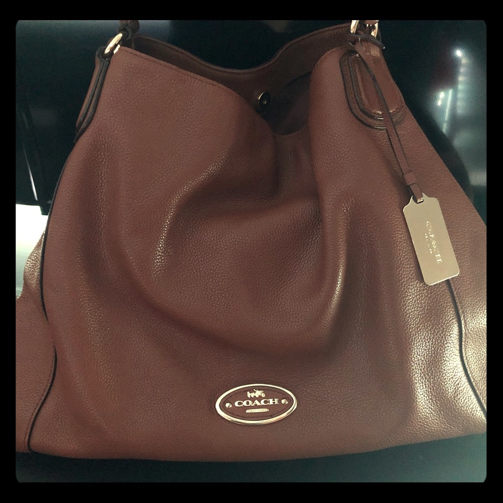 Pebble leather coach 31 Edie bag w shoulder strap.